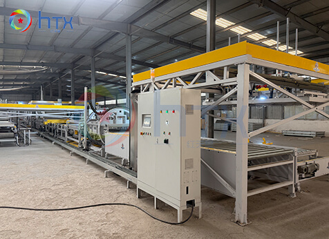 Intelligent automatic wood chip cement board  casting system