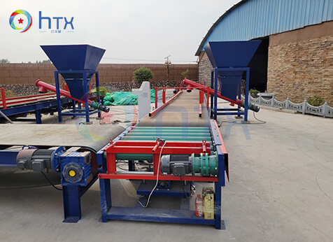 Semi-auto machine for wall fence panel making